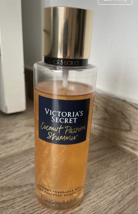 Mgielka do ciała Victoria Secret