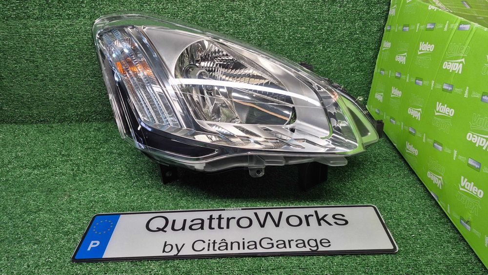 CITROEN BERLINGO/PEUGEOT PARTNER- ÓTICA DIREITA NOVA EMB. VALEO 044786