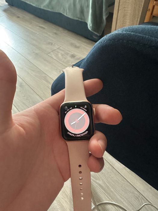 Apple Watch SE 40mm Gold