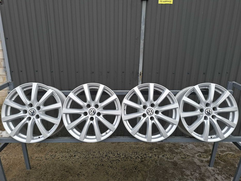 Диски 5/112 R17 7,5J ET27 Фольцваген .