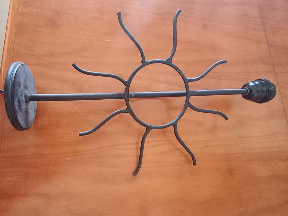Candeeiro SOL em bom estado
