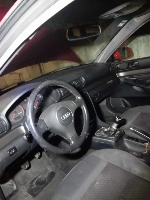 Vendo audi A4 1.9 tdi