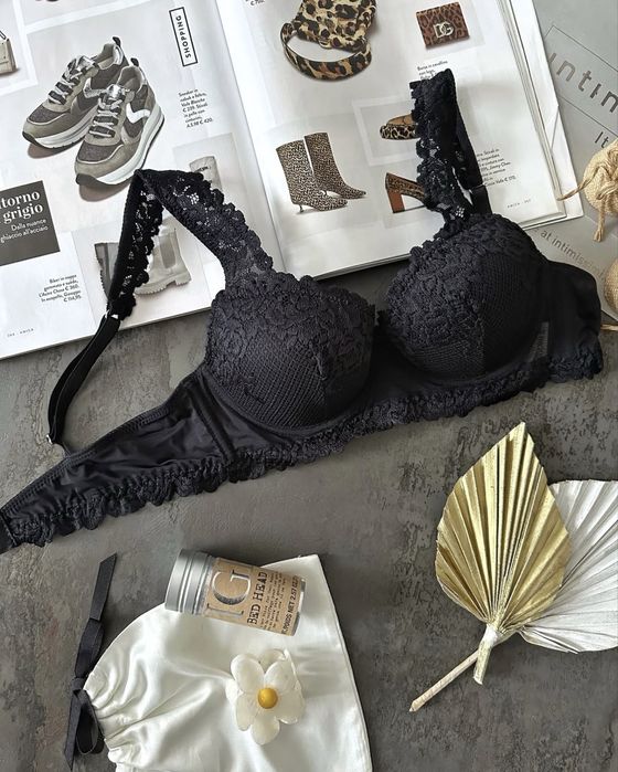 Красивий бюстгальтер Intimissimi, різні моделі