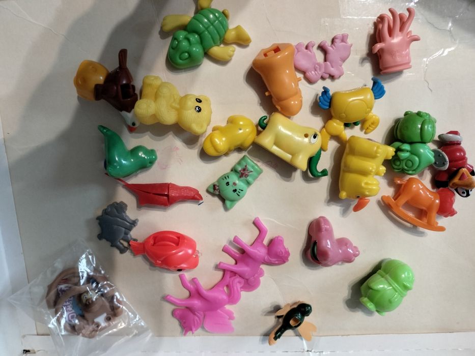 Іграшки для дівчинки