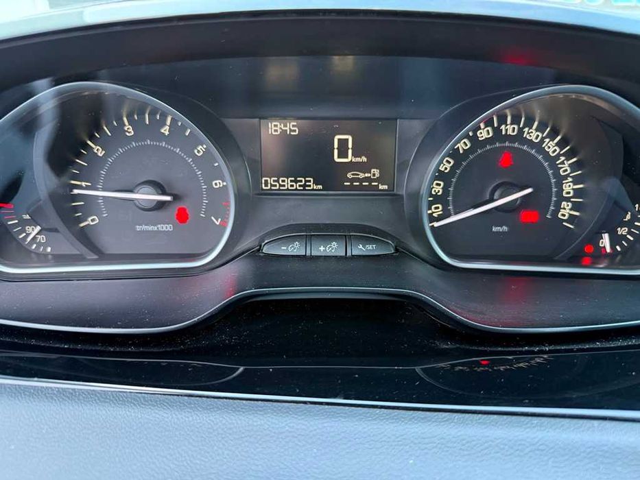 Peugeot 208 Like 1.2i 68Cv 50.000Km 02/2019