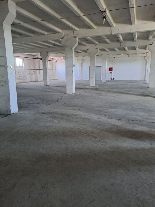 Оренда склад 2735 кв. м., 70 грн/м² з ПДВ.