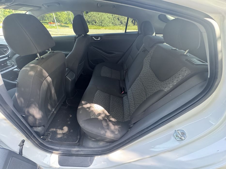 Hyundai Ioniq 2017 VIN KMHC75LC5HU048556 фото оголошення 16 з 24