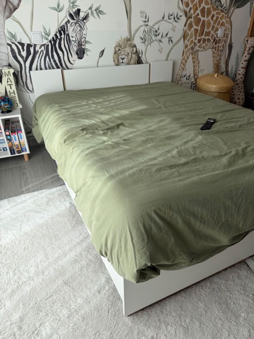 Cama de casal com colchão - pouco uso