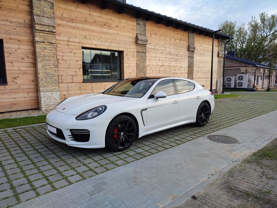 Porsche Panamera
