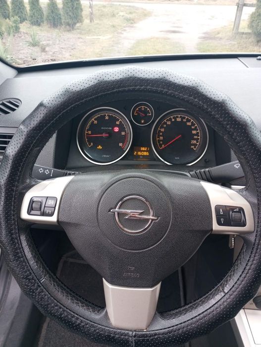 Opel Astra H  2008р. 1.3 дизель