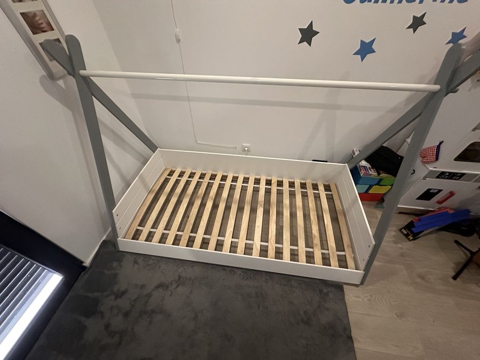 Cama tipi montessori