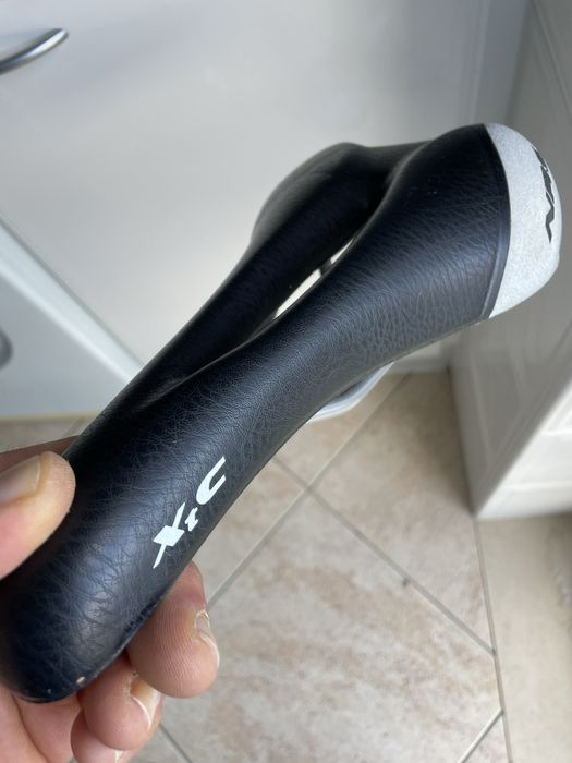 Selim de Bicicleta Selle Royal – Conforto Anatómico (MTB / Touring)