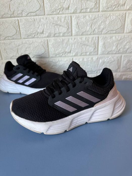 Кросовки Adidas 37p мокасини кросівкичеревики ботинки хайтопи чоботи сапоги