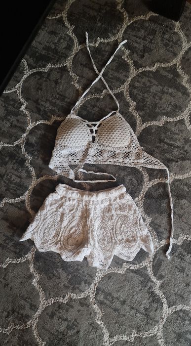 Biały ażurowy dziargany komplet S