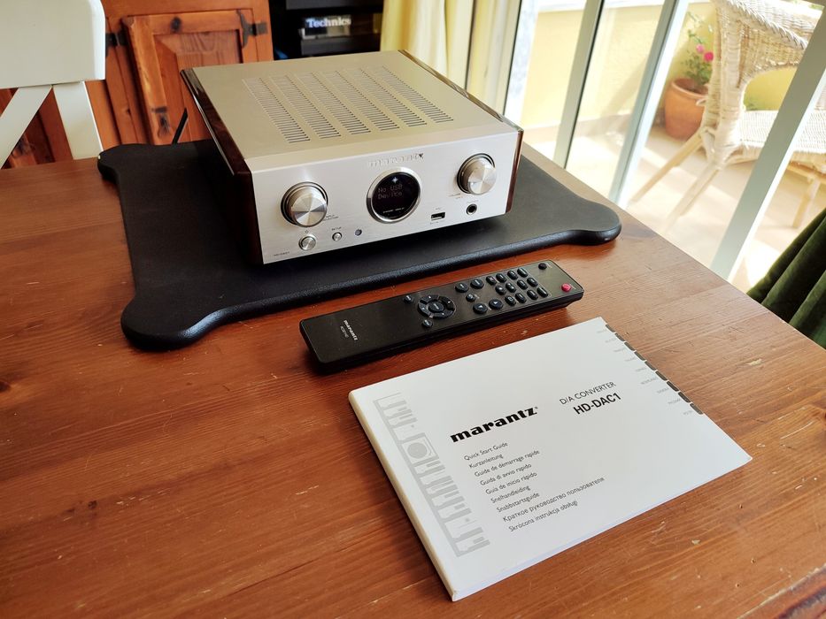 Marantz HD-DAC1 Silver USB-DAC Headphone Amplifier Hi-Resolution C/Novo!