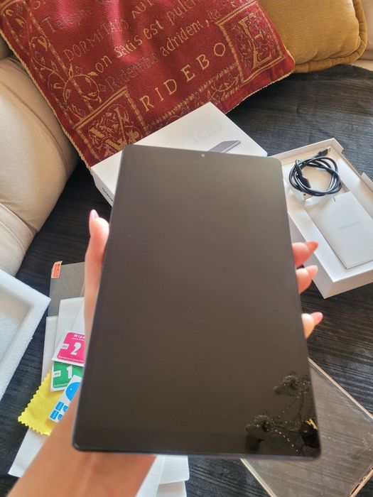 Планшет SAMSUNG Galaxy Tab 7