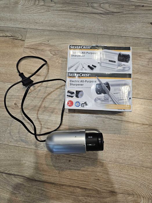 Ostrzałka elektryczna do noży