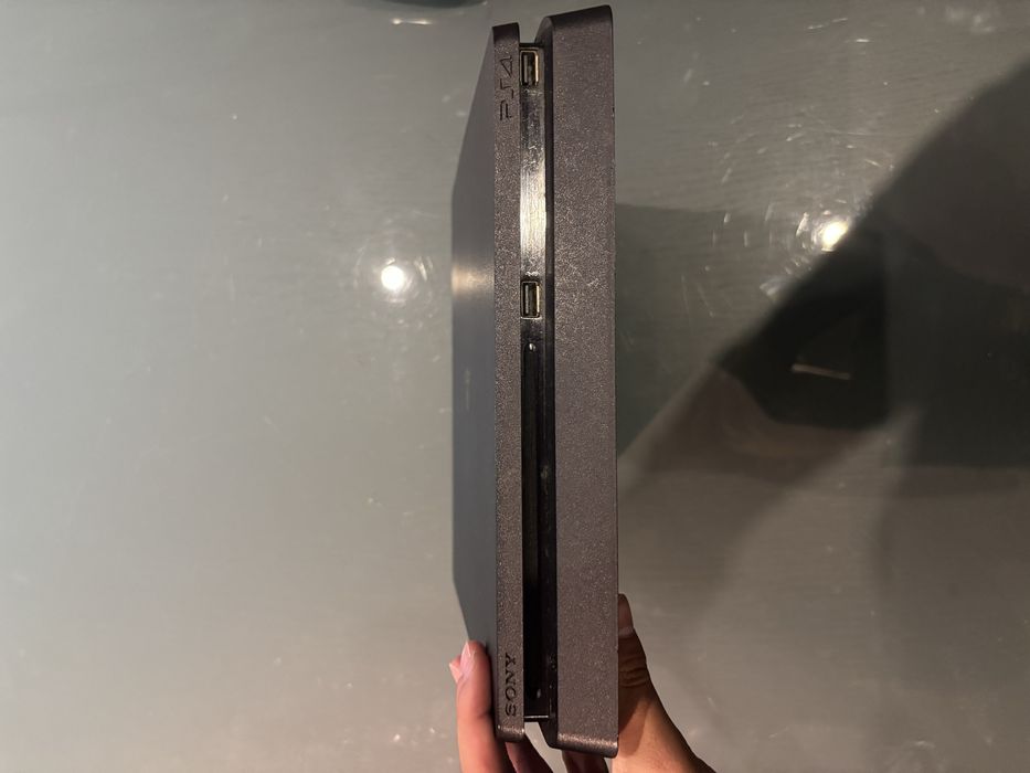 PS4 Slim 872GB+ Comando Original + Cabos | Excelente Estado