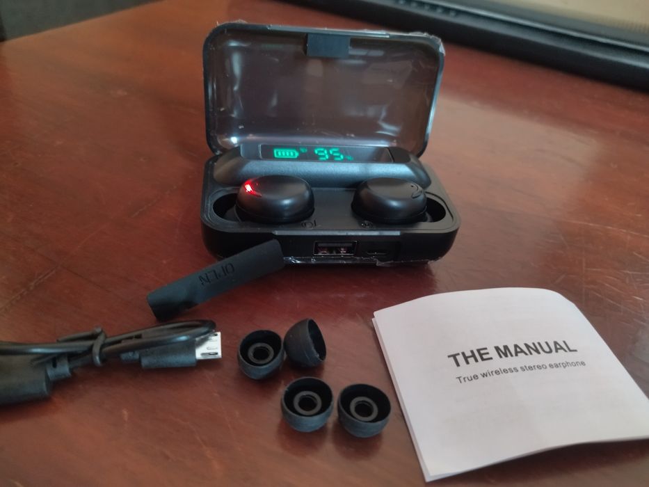 Беспроводные новие наушники