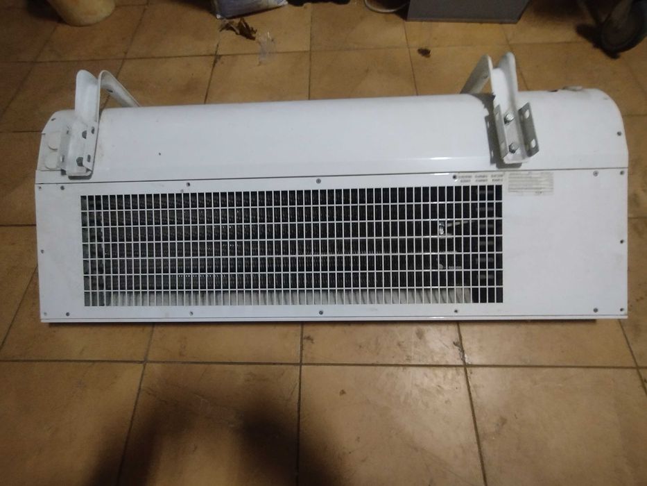 Kurtyna powietrzna WING E100 AC