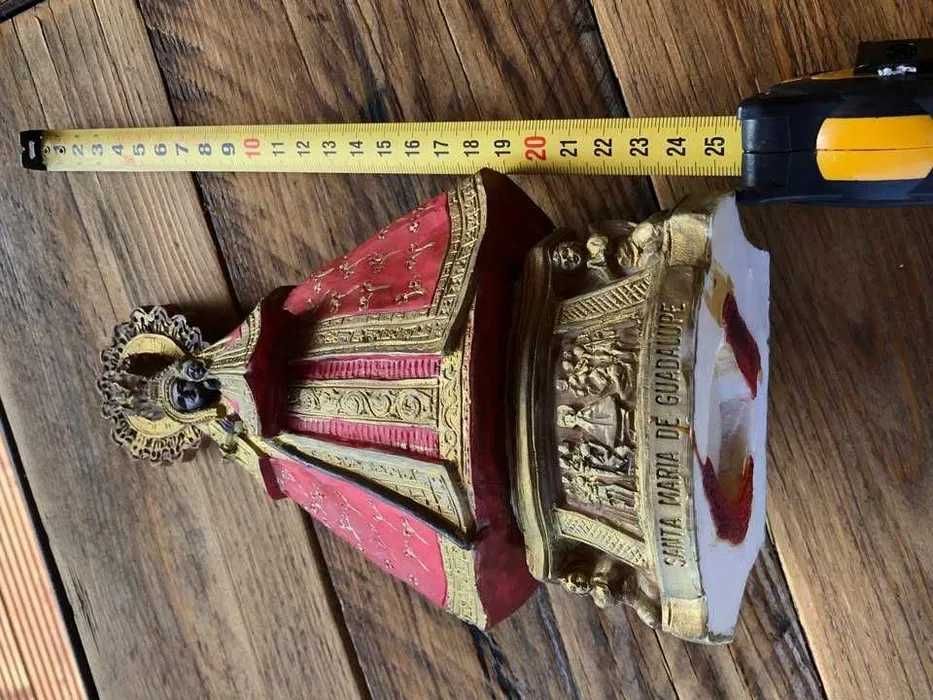 Santa de Guadalupe em Resina, excelente estado