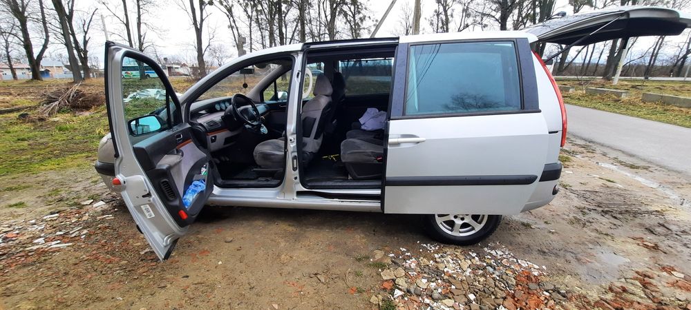 Сітроен с8 2.0 бензин