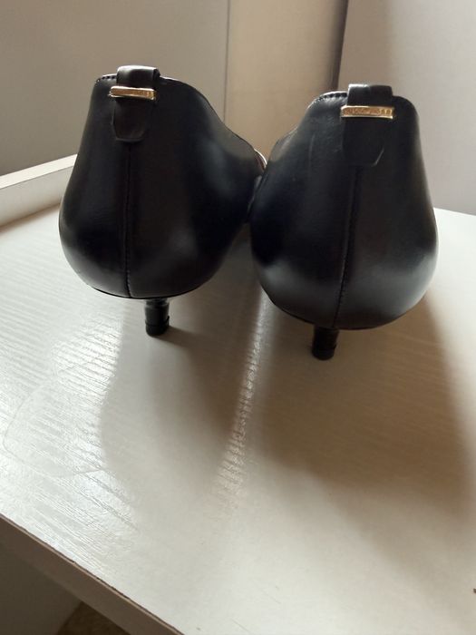 Buty damskie Hugo Boss czarne