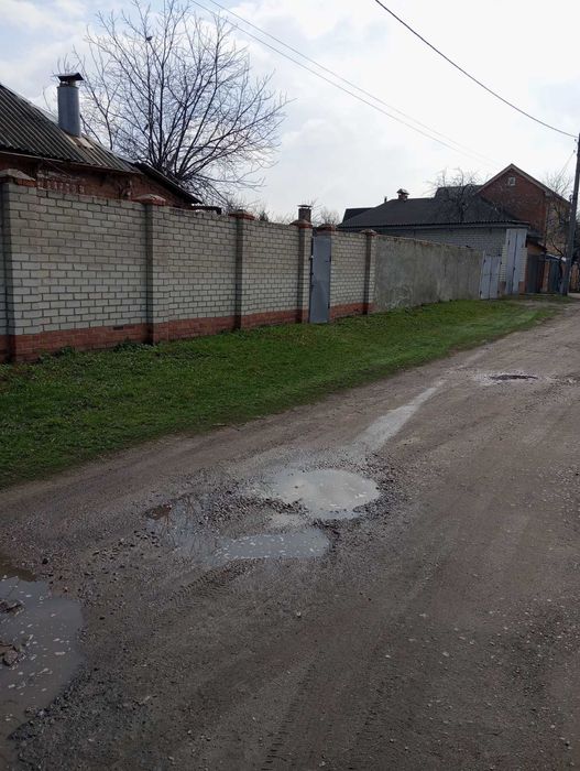 Продам 1/2 часть дома 4ситки.