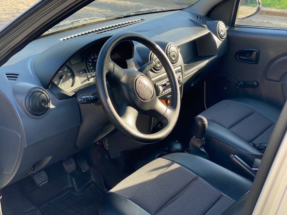 Продам Dacia Logan