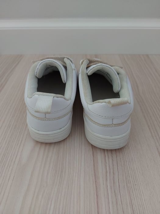 Buty sportowe adidasy chłopięce na rzep H&M rozmiar 29