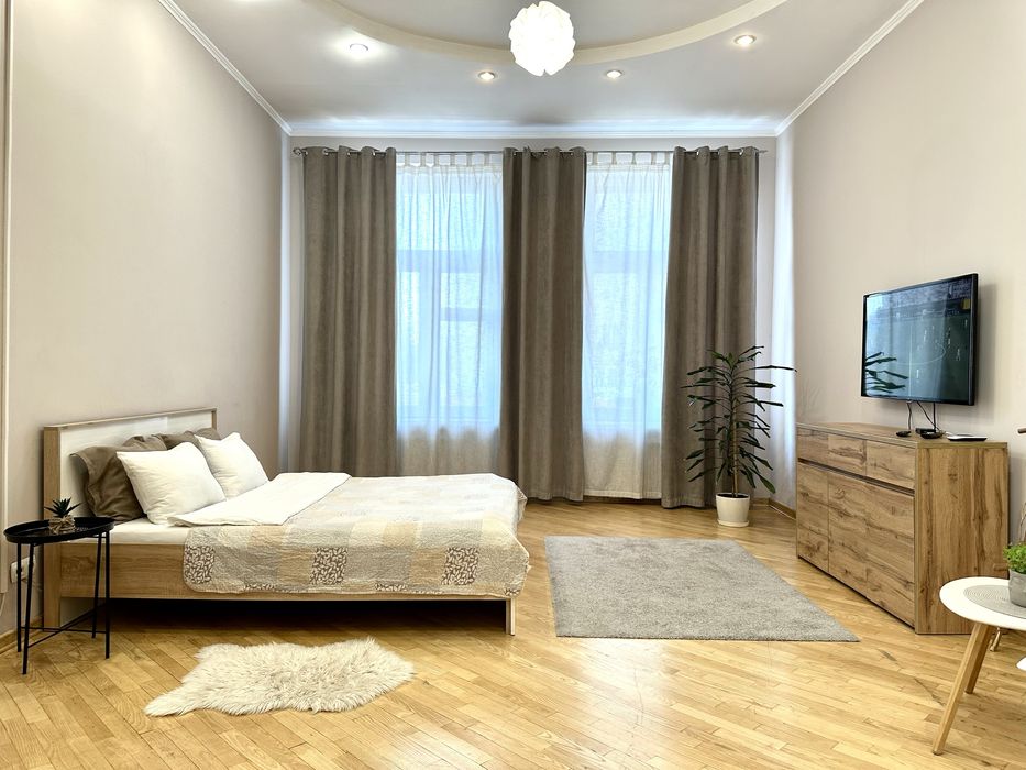 NAVIT апартаменти з кавомашиною в центрі міста.Драм.театр,Злата Плаза