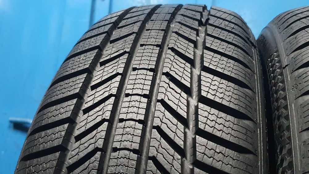 205/55 R17 Sprzedam opony zimowe Continental  ! Rok 2025
