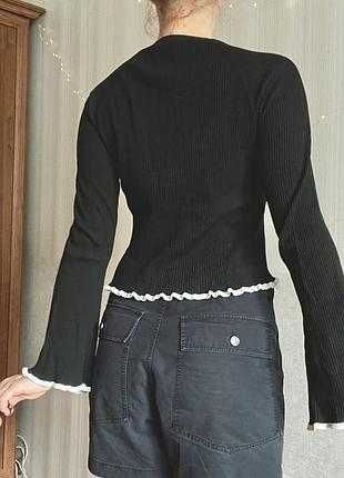 Кофтинка в рубчик з рюшами від zara