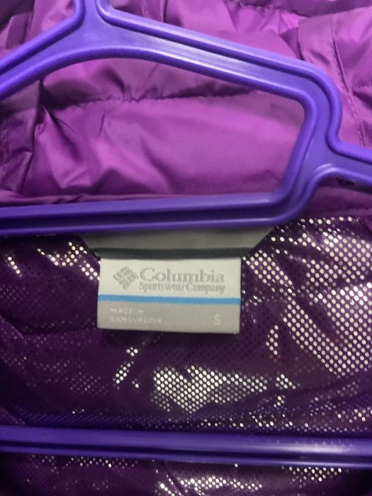Columbia жіноча куртка , S чи XS