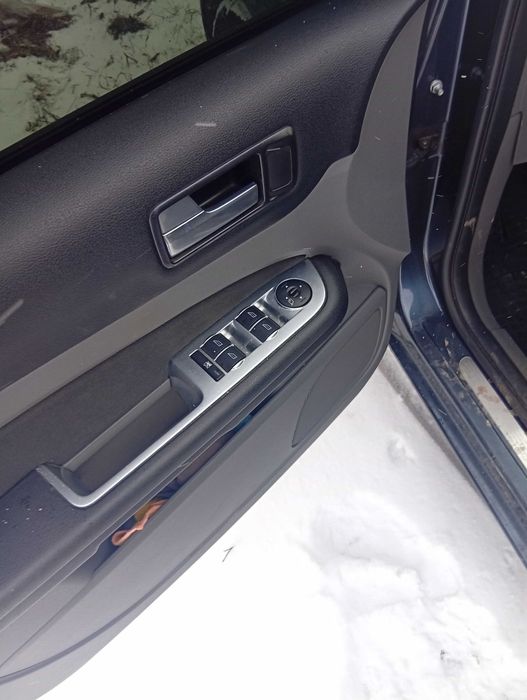 Форд фокус універсал