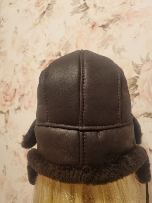 Skórzana czapka papacha brązowa