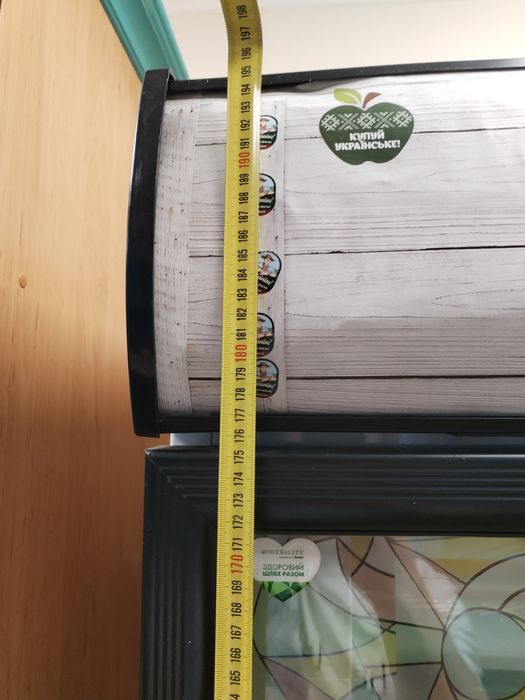 Холодильнік шафа - ветріна NORD