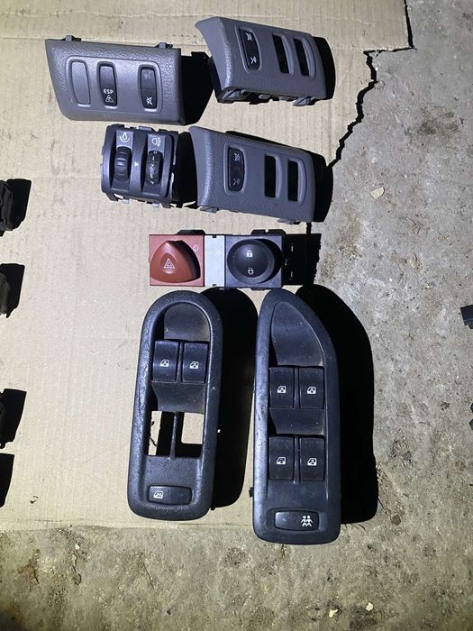 Кнопки Рено лагуна, Меган2