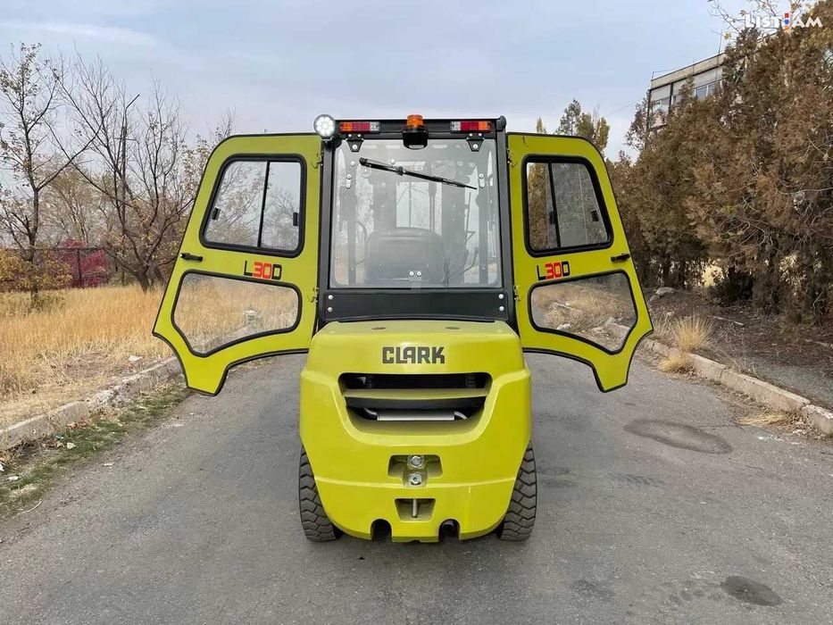 CLARK L 30D НОВИЙ Дизельний  навантажувач , кара , погрузчик