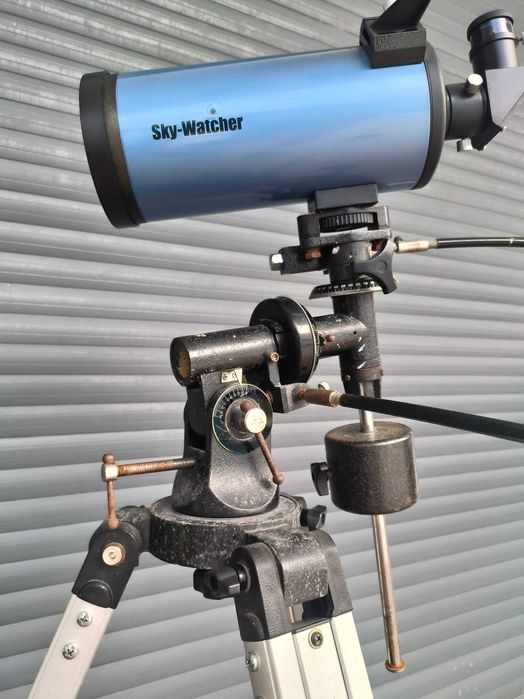 Telescópio Sky-Watcher Skymax 102 + Montagem EQ2