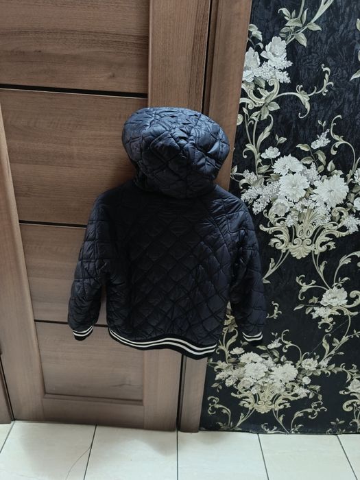 Куртка для дівчинки