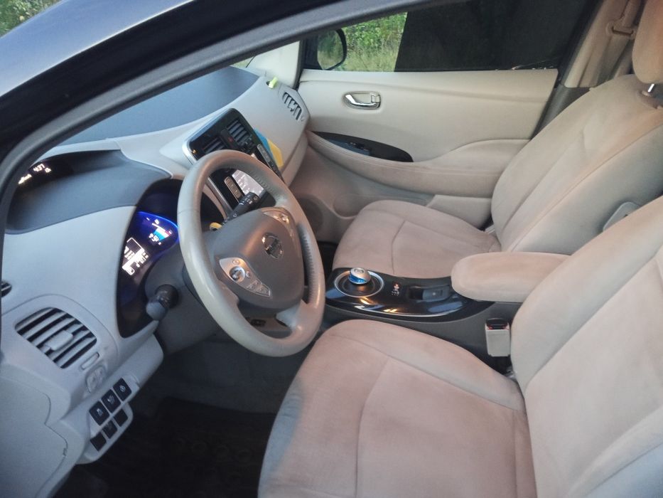 Nissan leaf .13 р.