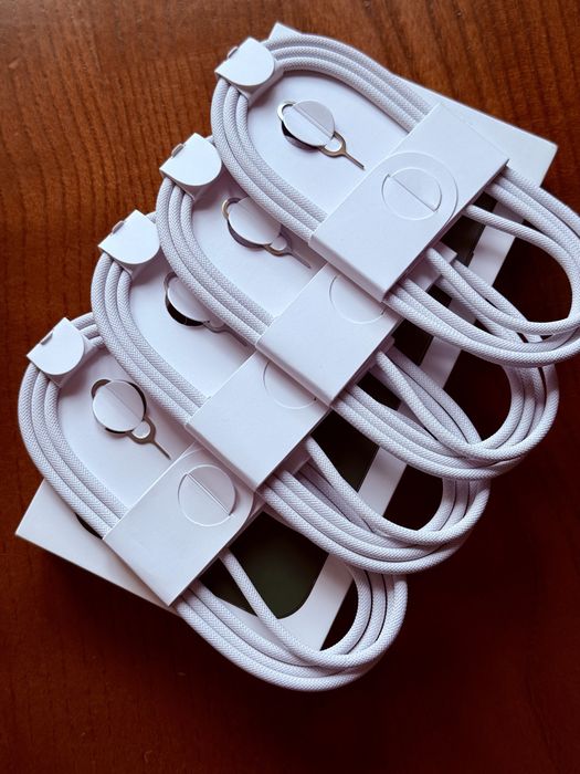 кабель type-c  Apple для iPhone 15/16/17 USB-C to USB-C из комплекта