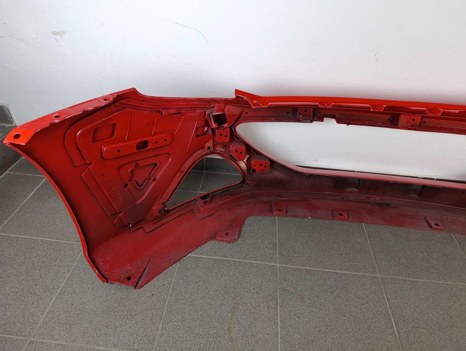 FERRARI CALIFORNIA LIFT zderzak przedni przód