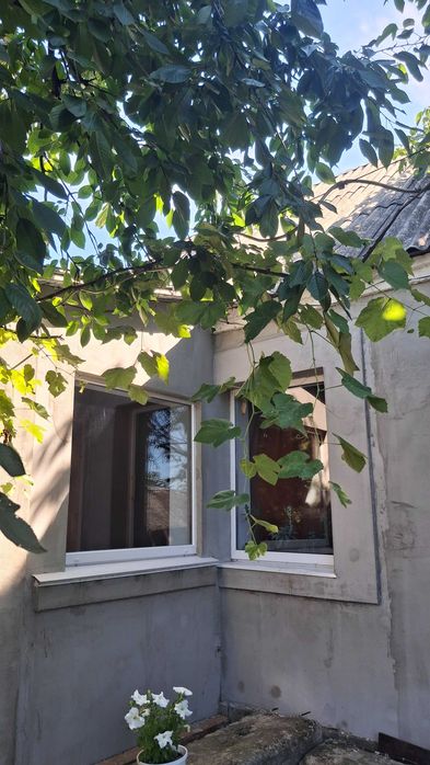 Продаж будинку .