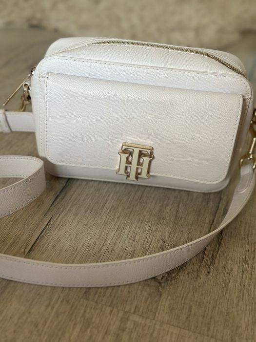 Біла сумка  Tommy Hilfiger
