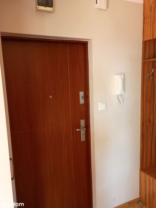 Konstytucja Mieszkanie 2-pokojowe z balkonem na 3 piętrze