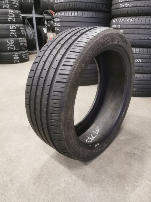 Opona 235/40R18 95Y Vredestein Ultrac Satin #212