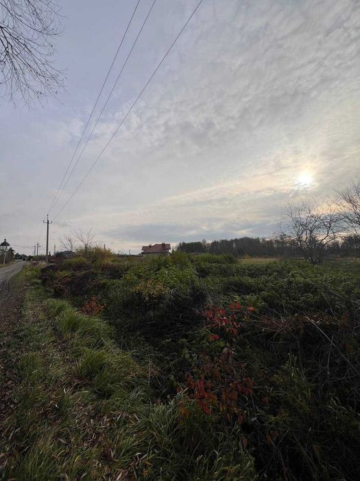 Продаж земельних ділянок біля озера с. Суховоля 10 км до Львова