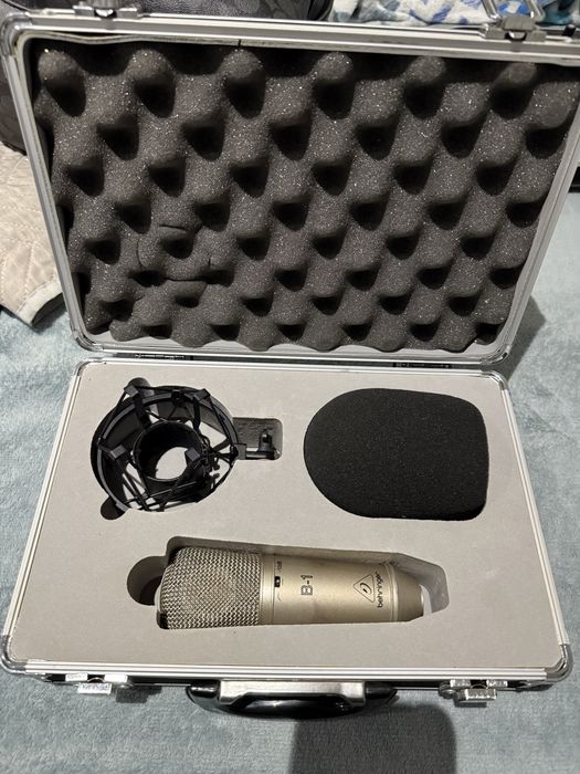 Home Studio Equipment64584649063683123